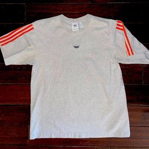 Adidas men’s t-shirt